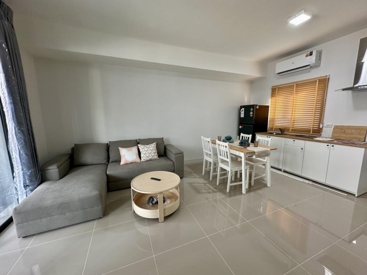 For RentTownhouseBangna, Bearing, Lasalle : 🌟For Rent: Townhome at Pleno Sukhumvit Bangna 2. This two-storeys townhome features 3 bedrooms and 2 bathrooms. Fully furnished and decorated.💥Rental Fee: 35,000 THB/Month