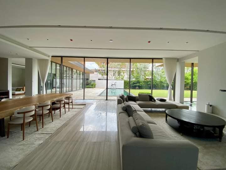 For SaleHouseYothinpattana,CDC : Super Big House!  Luxury House with 5 Bedrooms in Ramintra I Santiburi The Residences