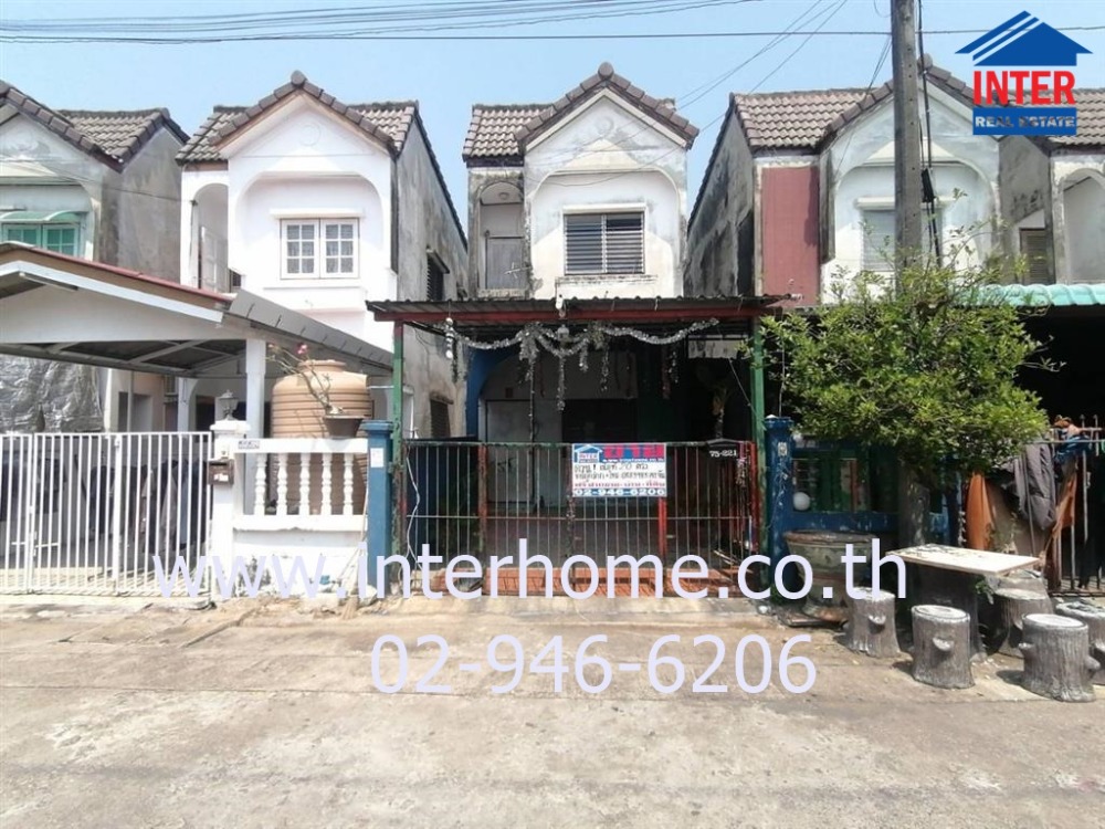 For SaleTownhouseMin Buri, Romklao : Townhouse 2 floors, 20 sq.w., Thien Thong Village 2 Near Pracha Samran Police Station, Soi Thien Thong 2, Pracha Samran Road Suwinthawong Road, Nong Chok District, Bangkok