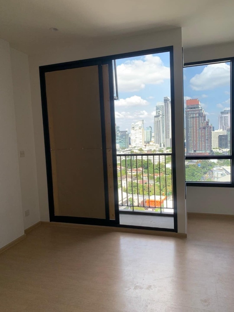 For SaleCondoSukhumvit, Asoke, Thonglor : Best Price! Maru Ekkamai 2 Pet Friendly Condo 🐕‍🦺 Near BTS EKKAMAI, only 450 meters high. The best price in the building