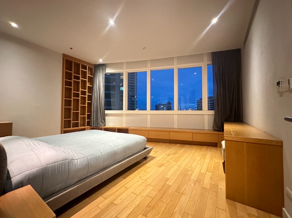 For RentCondoSukhumvit, Asoke, Thonglor : The Millennium Residence {For Rent} Price: 90,000 THB Per Month