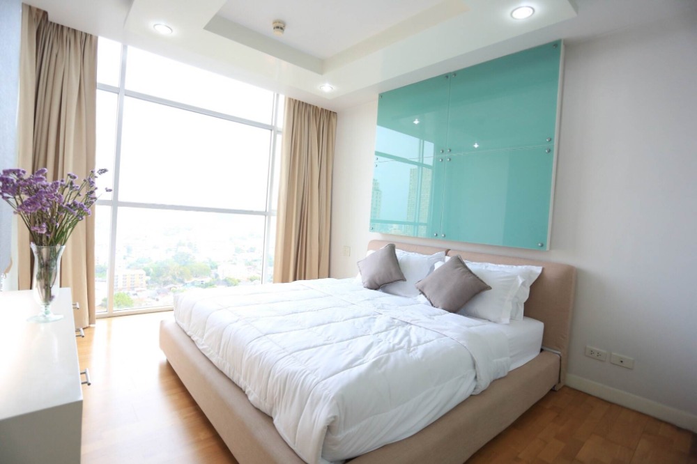 For SaleCondoSathorn, Narathiwat : for Sale condo Urbana Sathorn 1 Bed fully furnished (S15-22114)