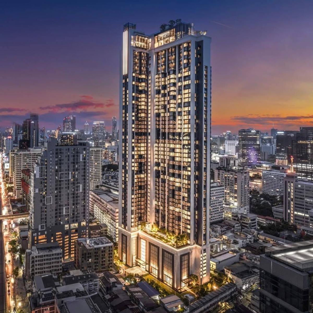 For SaleCondoRatchathewi,Phayathai : Sell ​​& quot; luxury condo in the center of The Address Siam-Ratchathewi, beautiful view, good price & quot; 2nd floor, 2 bedrooms, 2 bathrooms, living space 67.45 sqm., City view, convenient to travel near BTS Ratchathewi only 150 meters.