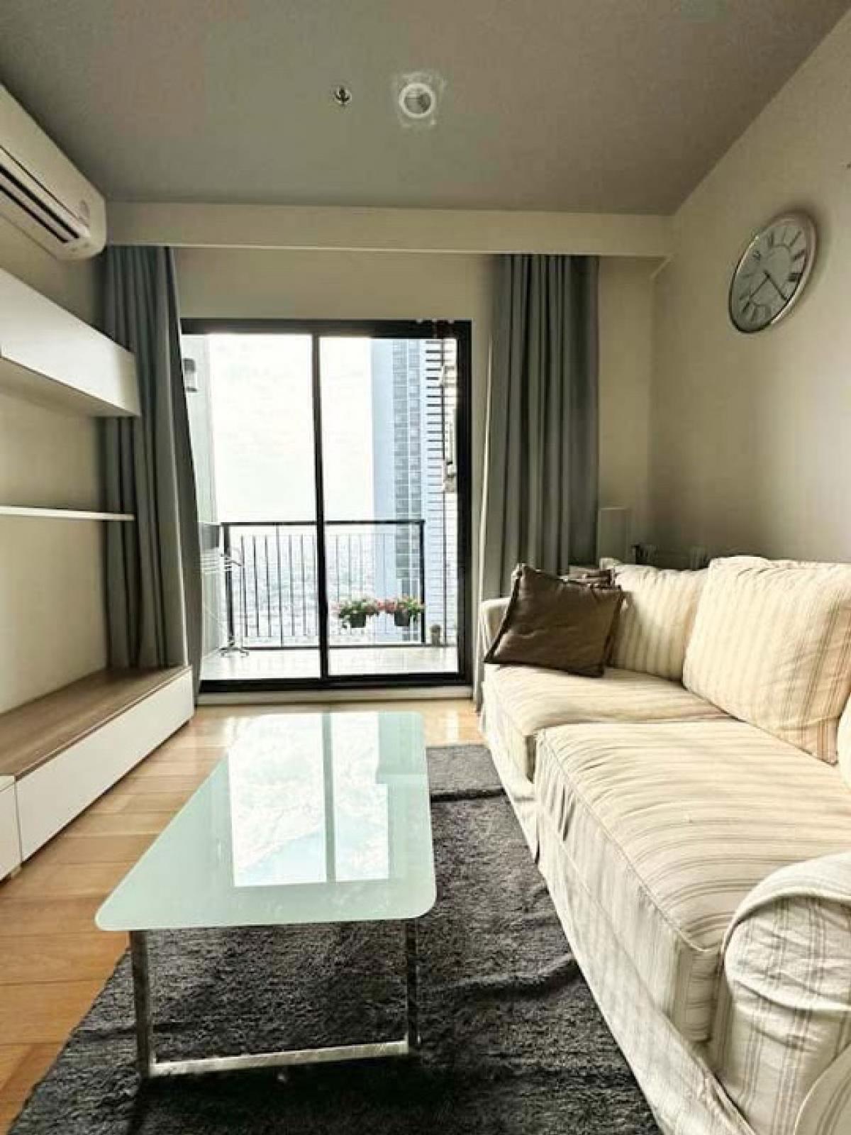 For SaleCondoOnnut, Udomsuk : 𝐇𝐎𝐓 𝐃𝐄𝐀𝐋 !! Sell Blocs 77 Size 40 SQ.M 1 BED 1 Bath, only 4.5 MB !! Contact 086-795-9997 (Jimmy)