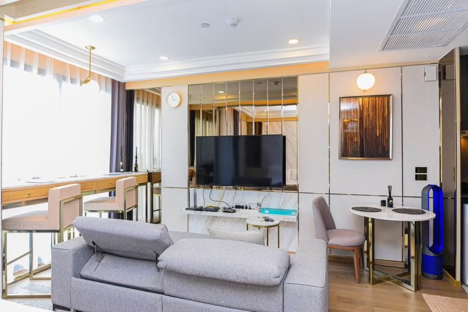 ให้เช่าคอนโดสยาม จุฬา สามย่าน : ✨Condo for Rent : Ashton Chula–Silom (MRT Samyan) AP-02 line : @condo91