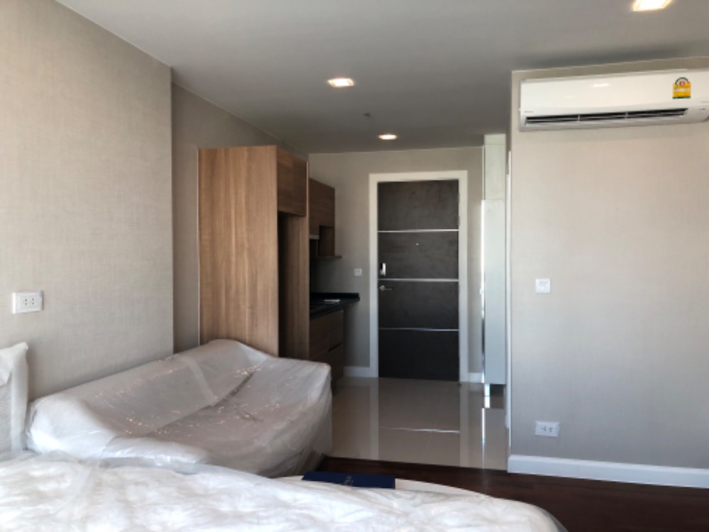 For SaleCondoSamut Prakan,Samrong : Condo for sale, The Metro Poly (Building B) Room for Sales at the Metropolis (Building B)