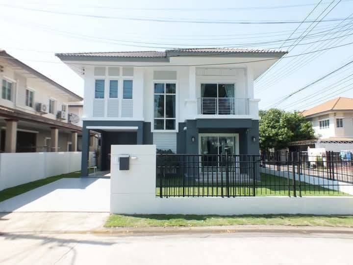 For SaleHousePathum Thani,Rangsit, Thammasat : Single house ready In addition, the whole area after Rangsit area