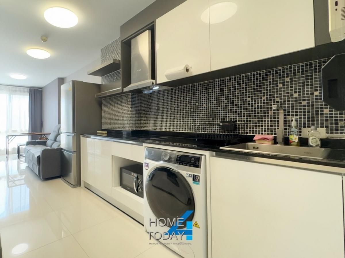 For RentCondoLadkrabang, Suwannaphum Airport : [Rent‼ ️✨] 2 -bedroom condo, 2 bathrooms, ready to stay at the AirLink Residence Cono, electric train near the motorway.