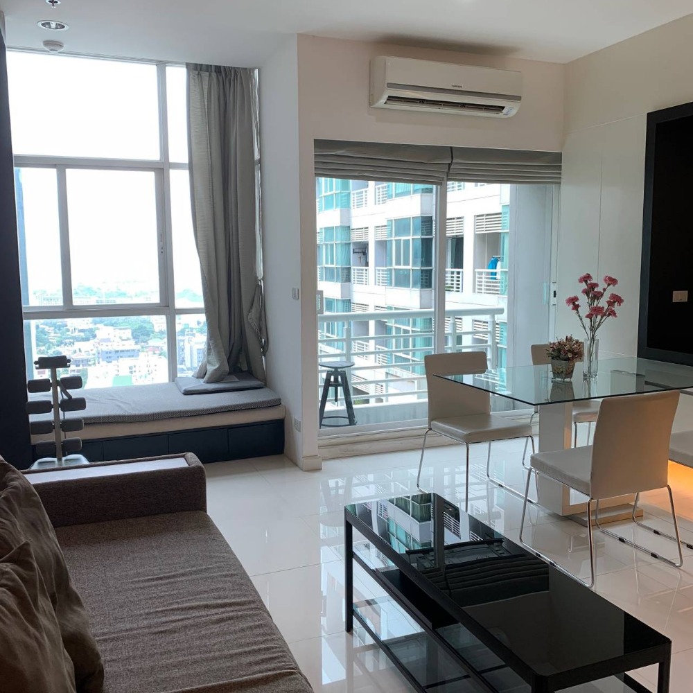 For RentCondoPattanakan, Srinakarin : 1 Bed Wide Space 66.38 sqm