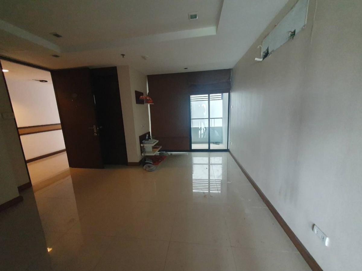 For SaleCondoRatchadapisek, Huaikwang, Suttisan : Real room for sale in JW City Ratchada 36