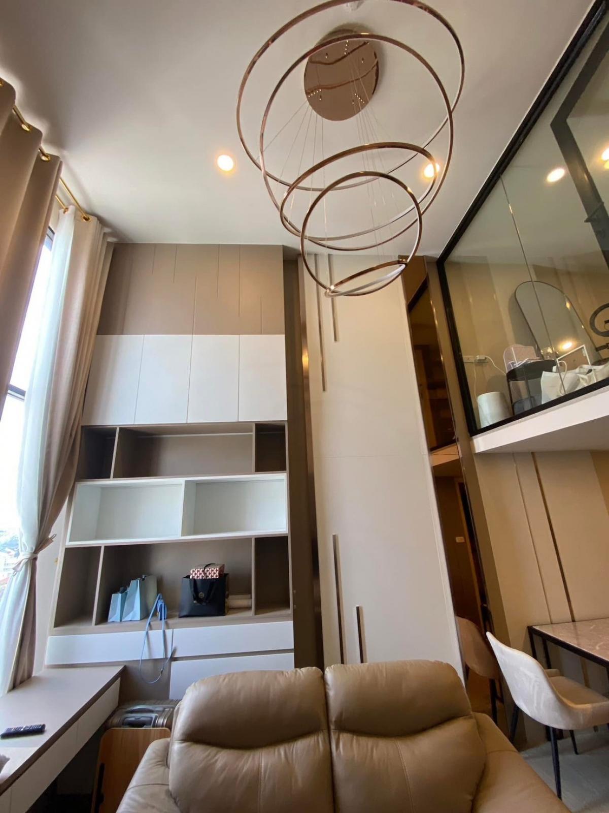 For SaleCondoSeri Thai, Ramkhamhaeng Nida : Duplex 2-storey, full furnished Condo 41 sqm. Origin Plug & Play Ramkhamhaeng Triple Station (Soi 103) Next to 3 Lines BTS/MRT. Ready to move-in