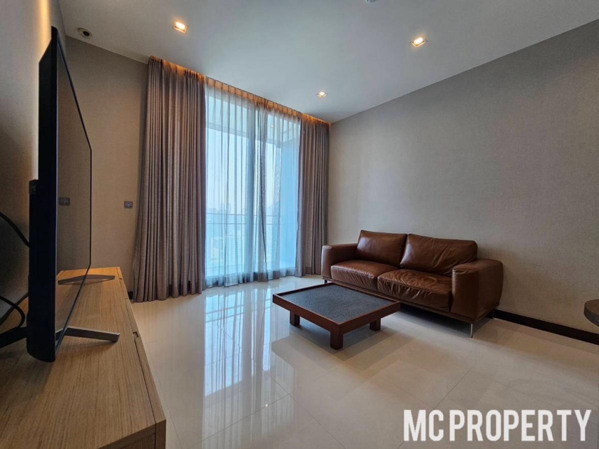 ให้เช่าคอนโดนานา : Q Sukhumvit  2 bedroom 92sqm high floor!! For rent only 95,000 please contact 0816878954