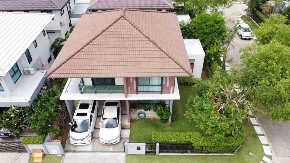 For RentHouseBangna, Bearing, Lasalle : 2 storey detached house, corner room with beautiful decorative furniture for rent in Bang Na-Suvarnabhumi area Near Ramkhamhaeng University Bang Na Campus only 5.5 km.