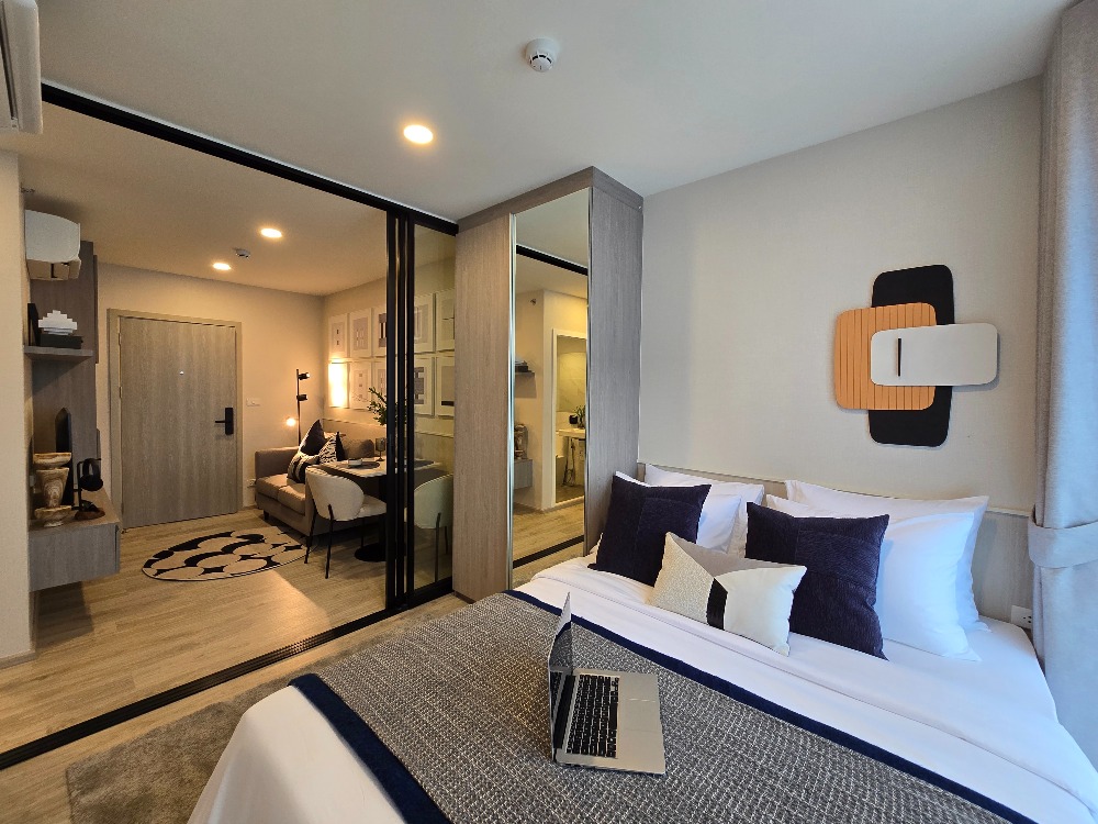 Sale DownCondoVipawadee, Don Mueang, Lak Si : Sell ​​down payment Condo service, the hotel is attached to the BTS with a 1 million baht discount.