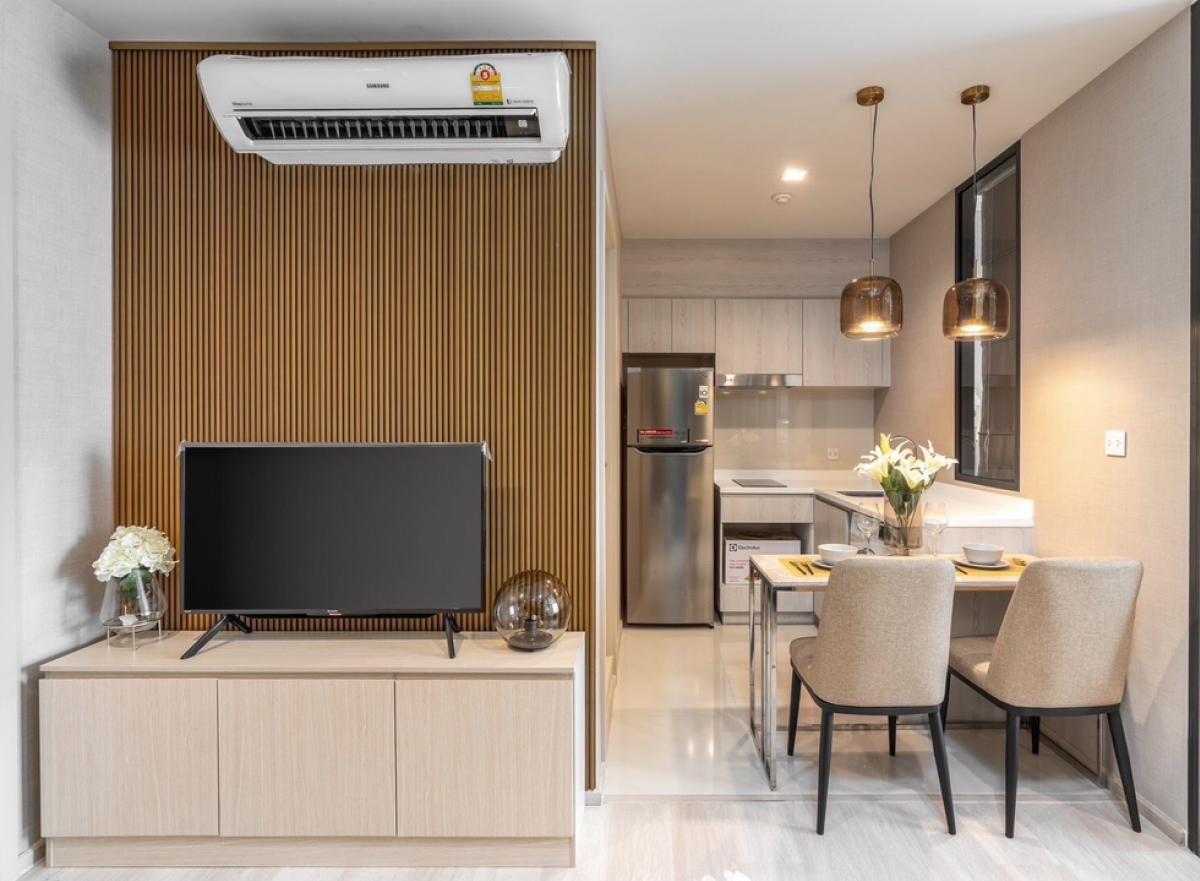 For RentCondoWitthayu, Chidlom, Langsuan, Ploenchit : 🔥Urgent for rent🔥Condo life one wireless (Life One Wireless) 1 bedroom, size 35 sq m, 16th floor, new room, beautifully decorated, convenient travel, near BTS Ploenchit and the expressway.