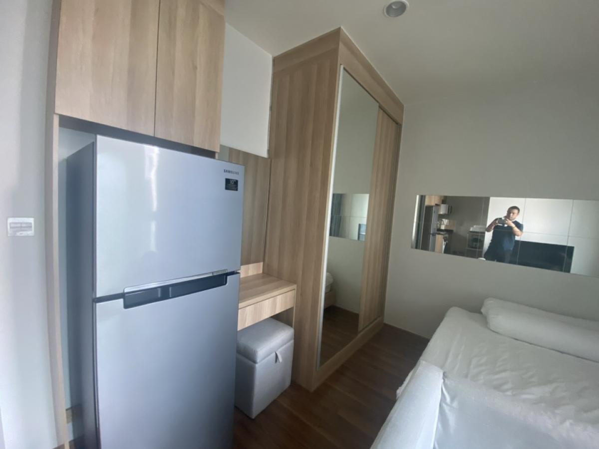 For RentCondoRatchadapisek, Huaikwang, Suttisan : 🔥Urgent for rent 🔥Condo Noble Revolve2 Studio, size 23 sq m, 35th floor, fully furnished, ready to move in, near MRT Cultural Center.