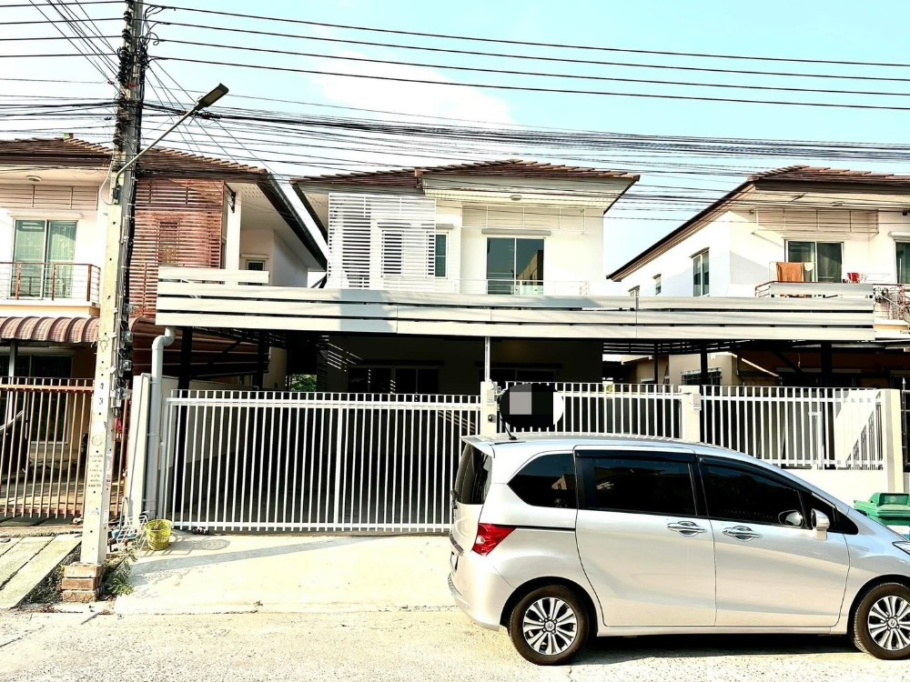 For RentHouseLadkrabang, Suwannaphum Airport : M836, a new renovated house The entrance of Soi Khum Klao Road 39