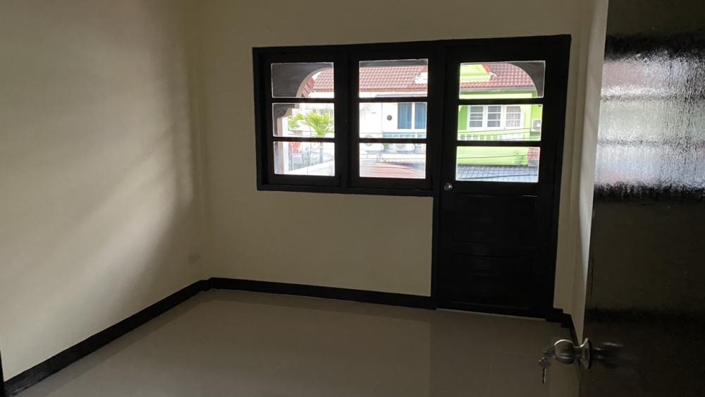 For RentTownhomeRattanathibet, Sanambinna : T4140268 for rent in the townhouse, Sue Phra Nang Phra Nang Klao, area of ​​26 sq.wah