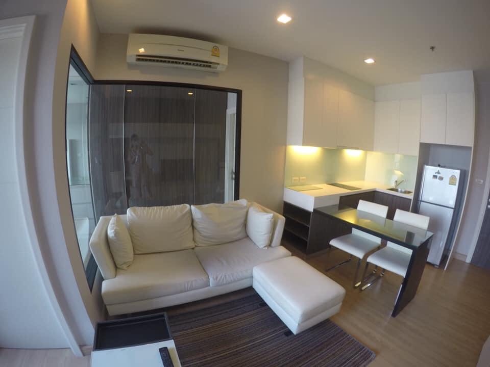 For RentCondoWongwianyai, Charoennakor : Condo for rent Urbano Absolute Sathorn-Taksin 38 sq.m. near BTS Krung Thonburi