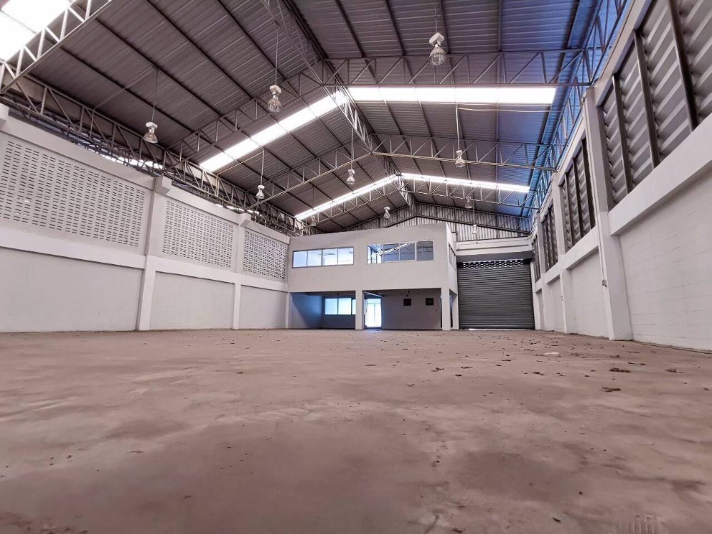 For RentWarehousePathum Thani,Rangsit, Thammasat : For rent, Sam Khok warehouse, Pathum Thani area 700 sq.m.