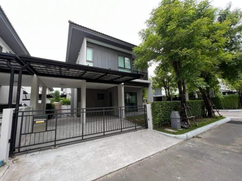 For RentHouseLadkrabang, Suwannaphum Airport : 🏡 Rent a house in the middle of the city (Rama 9-Onnut) 🌳 Near Prawet Intersection APL Ban Thap Chang 2.5 km. Furniture and complete electrical appliances. The house is free, ready to move in. ✅✅