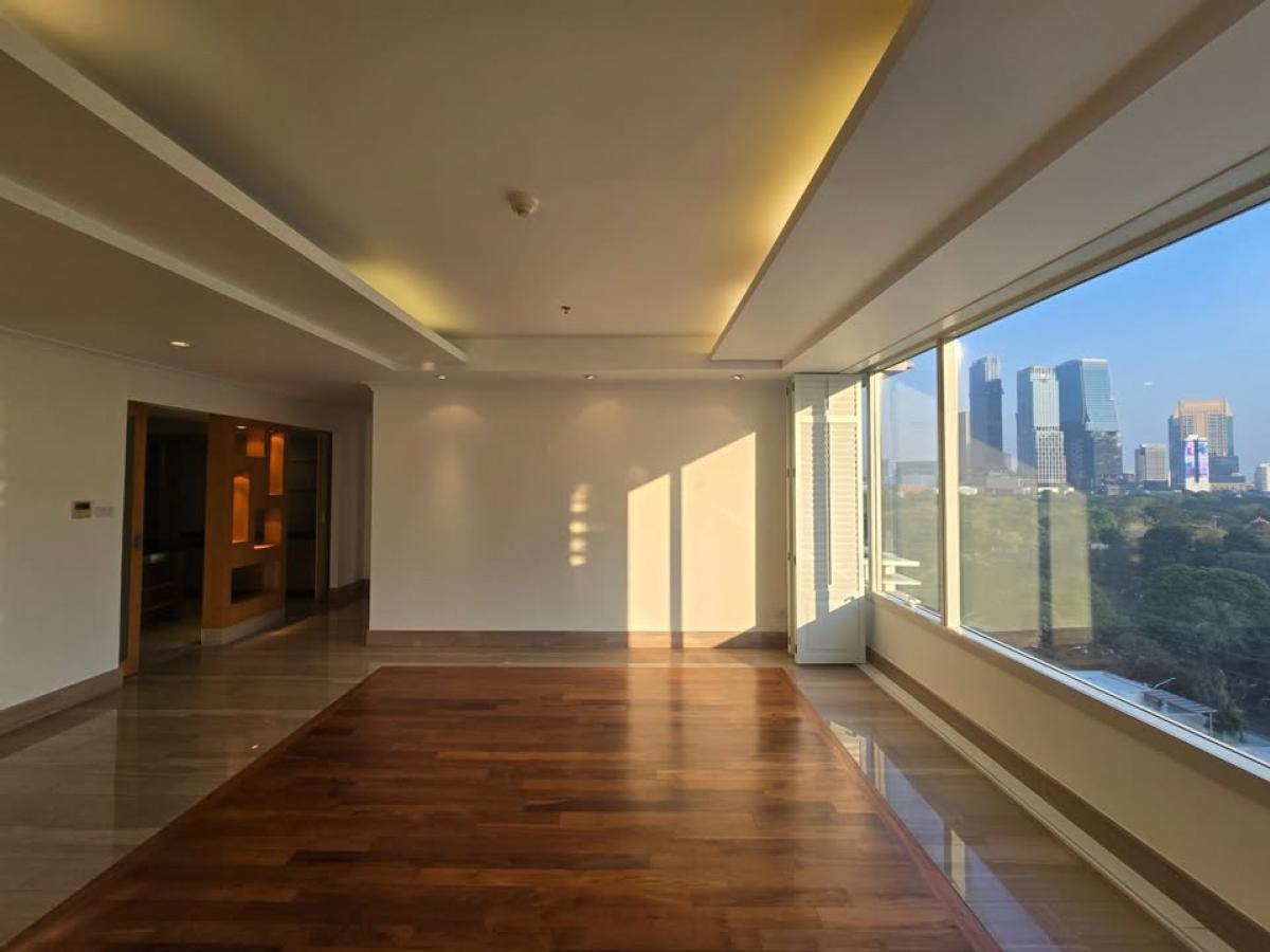 For SaleCondoWitthayu, Chidlom, Langsuan, Ploenchit : Sell ​​at Baan Ratchadamri 🔥 3 Bedroom 🔥266 SQ.M🔥 73,000,000 Baht🔥