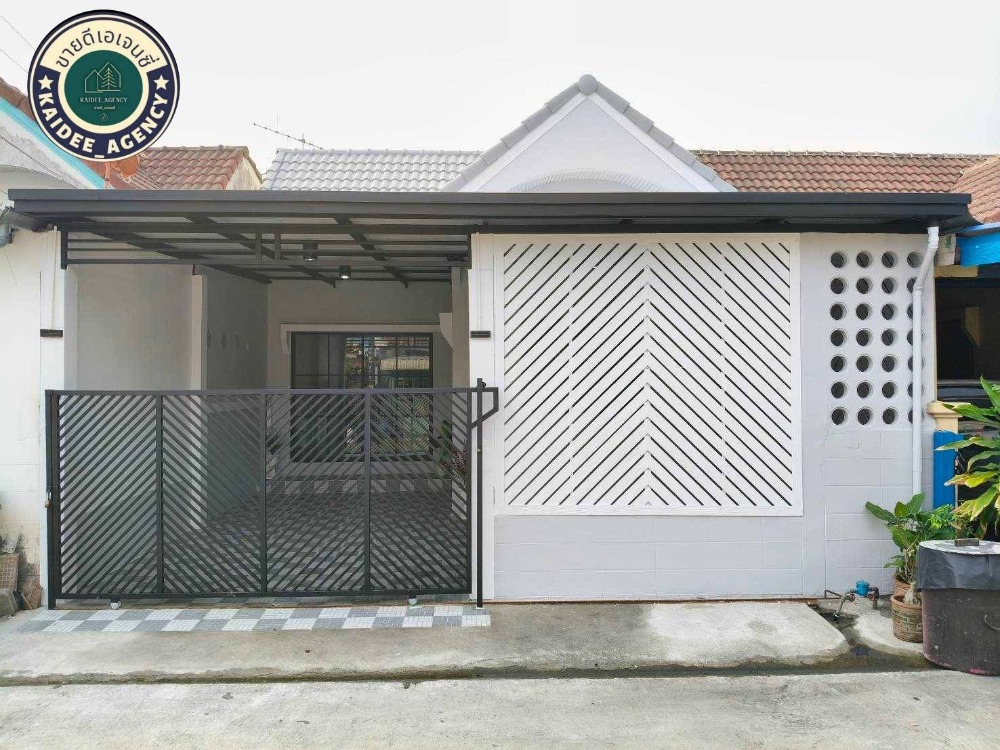 For SaleTownhouseMin Buri, Romklao : One -story house for sale, Nanthawan Village, 5, ready to be in the twins, Nong Chok Mitritri Suwinthawong, connecting the relationship. St. Teresa School Vet Karun Hospital, Rasa Liwari Romklao, Lat Krabang, Suvarnabhumi, Bangkok Arena Football Stadium