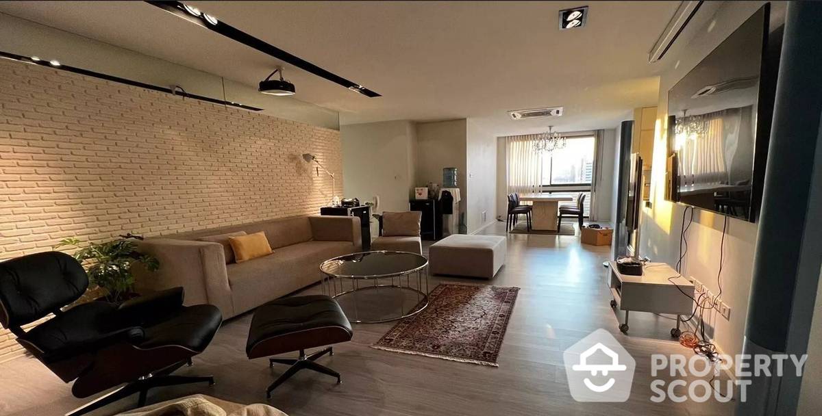 For SaleCondoSukhumvit, Asoke, Thonglor : 3-BR Condo at President Park Condominium near MRT Queen Sirikit National Convention Centre