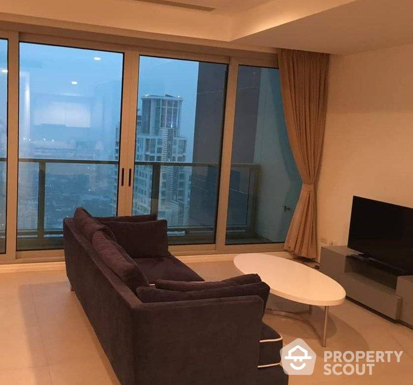 For RentCondoWongwianyai, Charoennakor : 1-BR Condo at The River Condominium near BTS Saphan Taksin