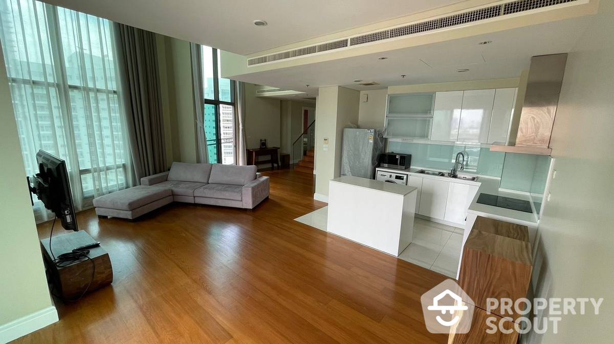 ขายคอนโดสุขุมวิท อโศก ทองหล่อ : คอนโด 3 นอน at Bright Sukhumvit 24 Condominium ใกล้ BTS พร้อมพงษ์