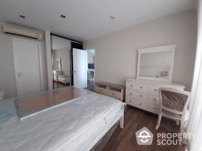 For SaleCondoOnnut, Udomsuk : 2-BR Condo at The Room Sukhumvit 62 near BTS Punnawithi