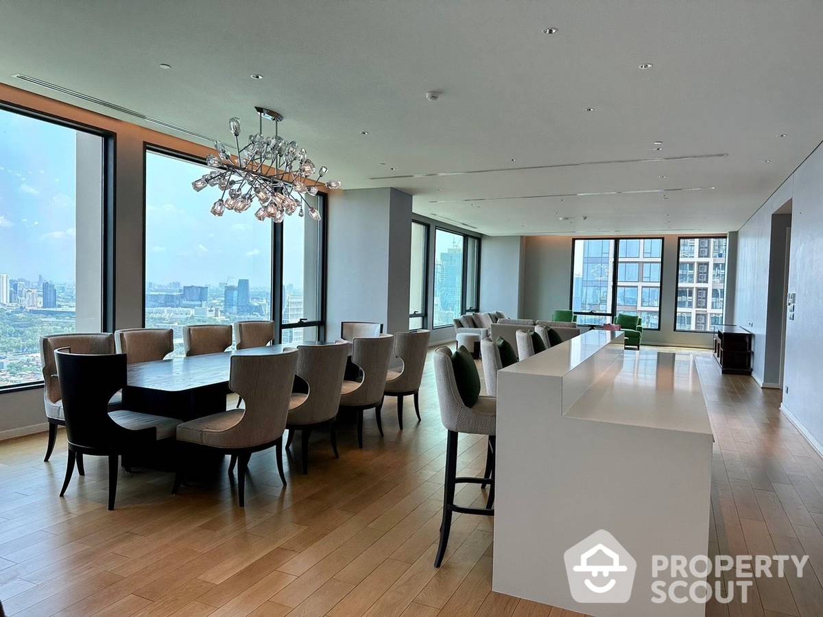 For SaleCondoWitthayu, Chidlom, Langsuan, Ploenchit : 3-BR Condo at Sindhorn Residence near BTS Ratchadamri