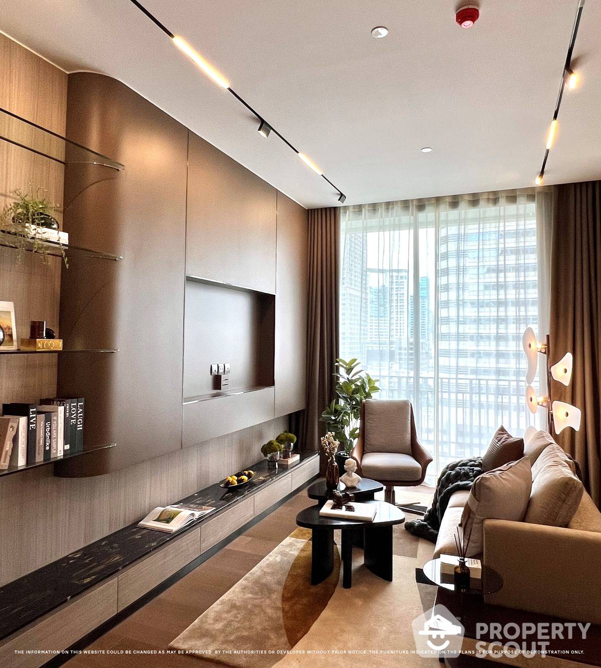 For SaleCondoWitthayu, Chidlom, Langsuan, Ploenchit : 2-BR Condo at Muniq Langsuan near BTS Ratchadamri