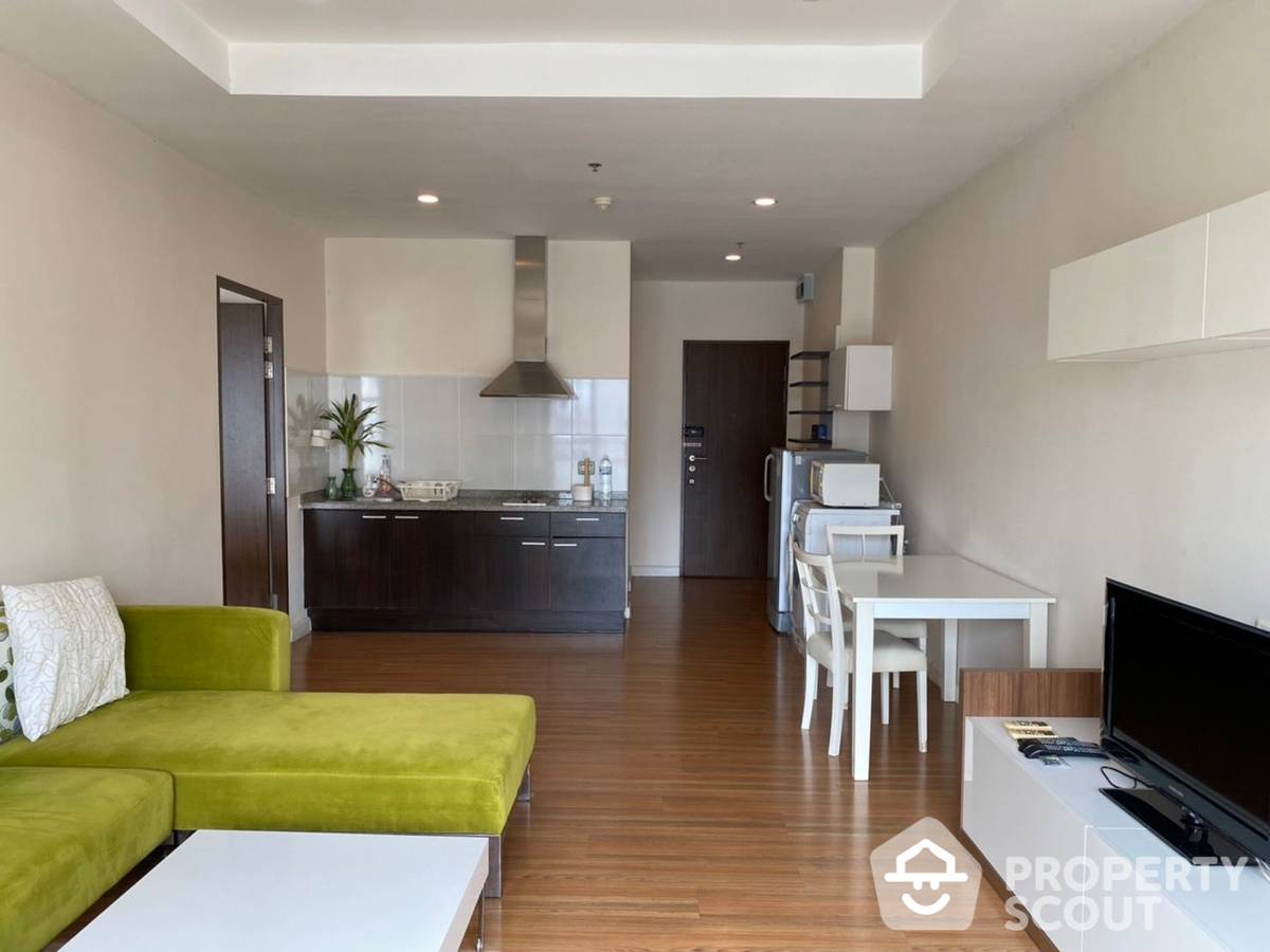 For RentCondoNana, North Nana,Sukhumvit13, Soi Nana : 1-BR Condo at The Trendy Condominium near BTS Nana