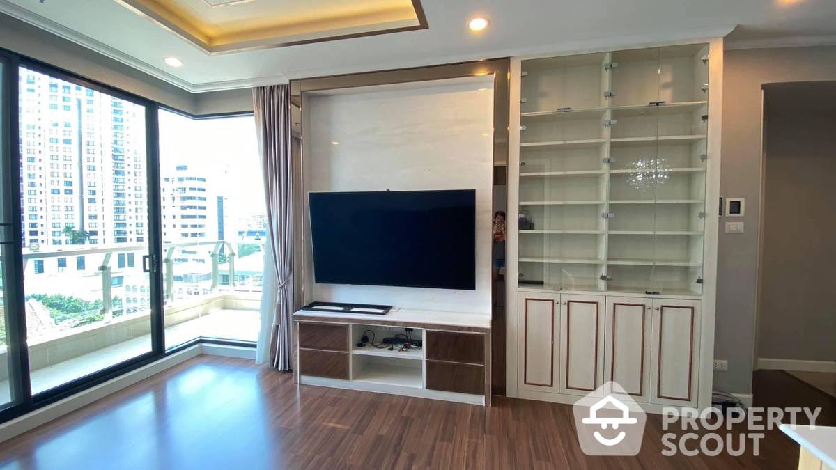 For RentCondoSathorn, Narathiwat : 2-BR Condo at Supalai Elite Sathorn - Suanplu near MRT Lumphini