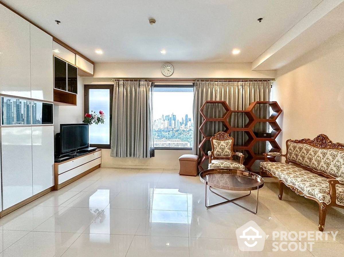 For SaleCondoWitthayu, Chidlom, Langsuan, Ploenchit : 2-BR Condo at Amanta Lumpini near MRT Khlong Toei