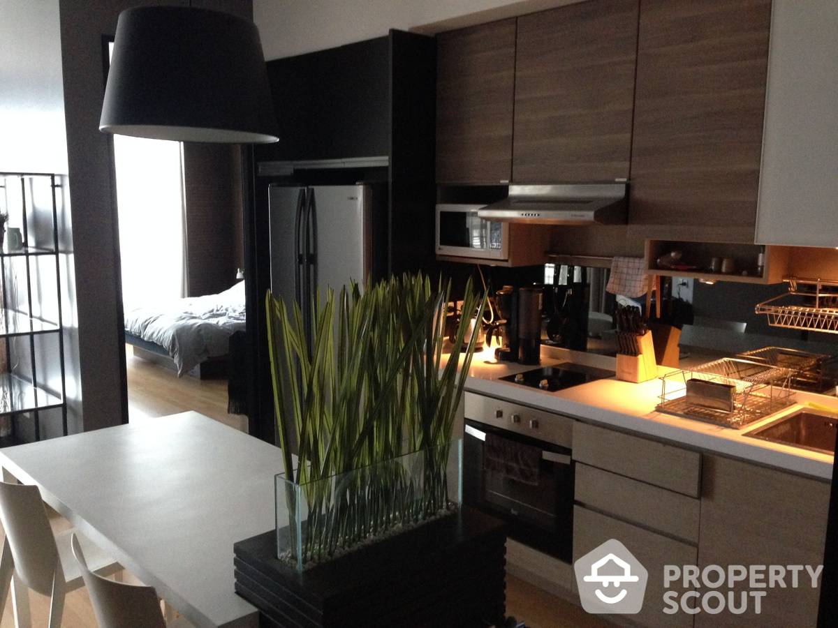 For SaleCondoSukhumvit, Asoke, Thonglor : 2-BR Condo at Citi Smart Sukhumvit 18 near BTS Asok