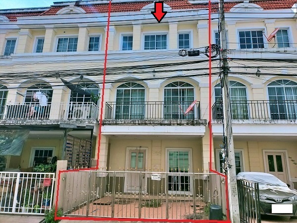 For SaleTownhousePattanakan, Srinakarin : Warodom Place opposite C Near the yellow line