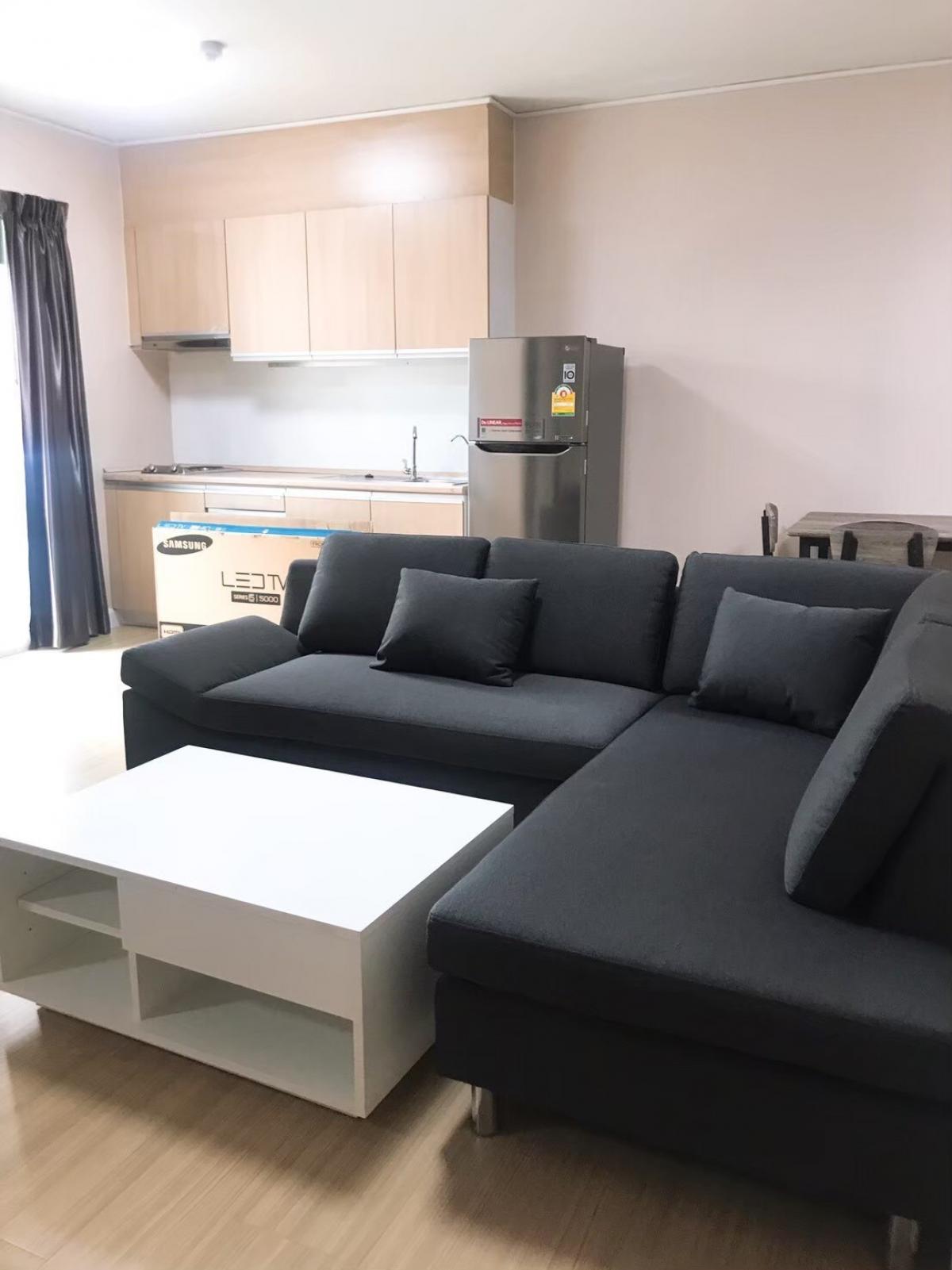 ให้เช่าคอนโดพัฒนาการ ศรีนครินทร์ : Full furnished Ready to move in The Parkland srinakarin - Full furnished Ready to move in- 2 Bed 2 Bath- 69 SQM.- Pool View - Big Room - Walk in closet- FL 15- B Building - 15,000 THB/Months- Booking for Visit Tel/Line 0897999954