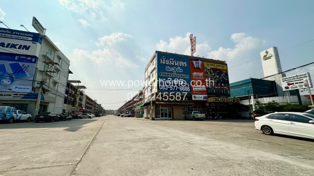 For SaleShop HousePathum Thani,Rangsit, Thammasat : Commercial building 4.5 floors, Khlong Nueng, Khlong Luang, Pathum Thani, near the Thai market