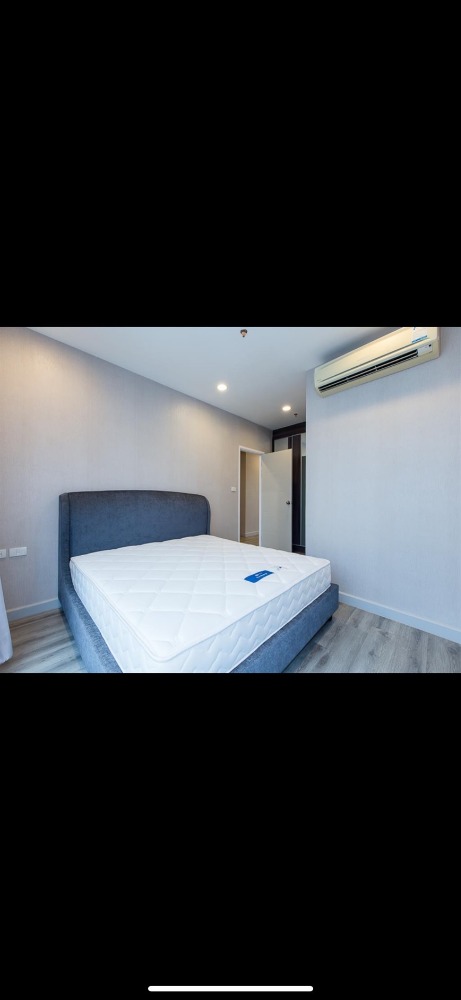 For SaleCondoSathorn, Narathiwat : The best price, the high class is not hot! Centric Sathorn 2 Bedroom 60 sqm. Price 8.99 MB. Interested. Contact 065-242-6835 Khun Gift.