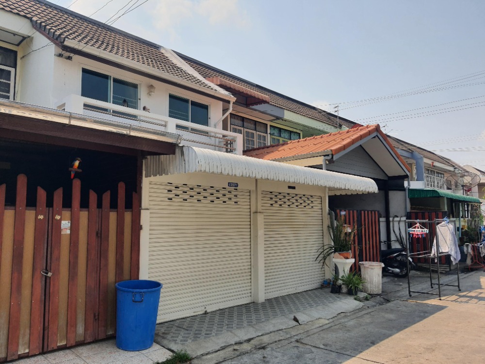 For SaleHouseChaengwatana, Muangthong : House for sale, Pak Kred Village, 2 -story townhouse, 21 square wah, very beautiful. [FAS2502088]