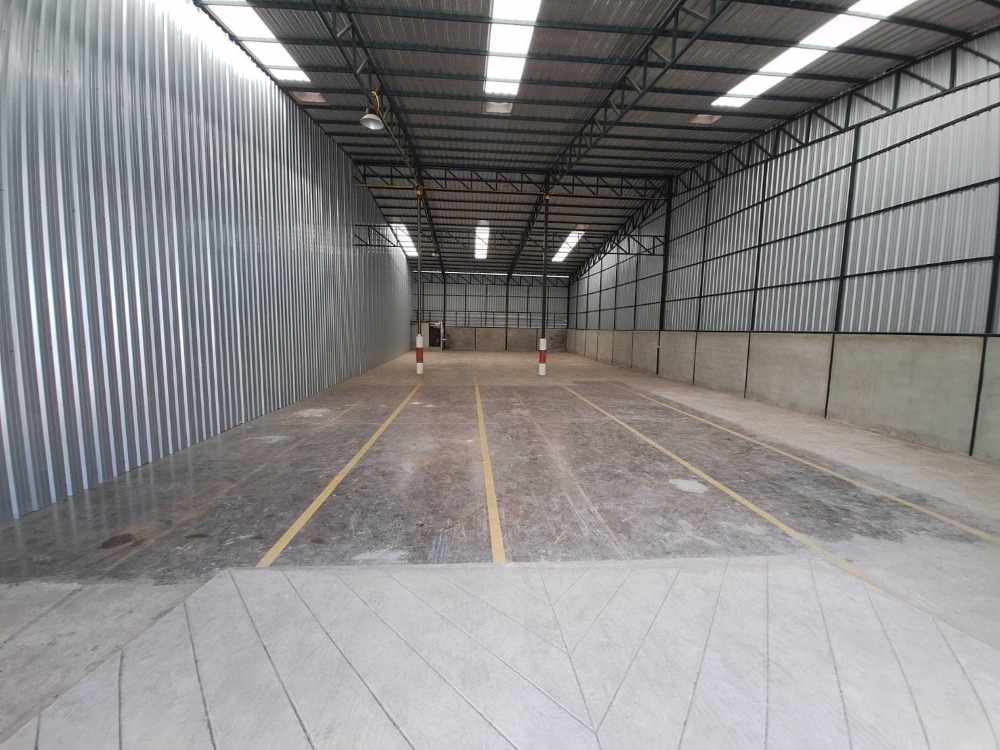 For RentWarehouseLadkrabang, Suwannaphum Airport : 📦  Warehouse for Rent, location Chaloem Phrakiat Rama 9 Soi 62