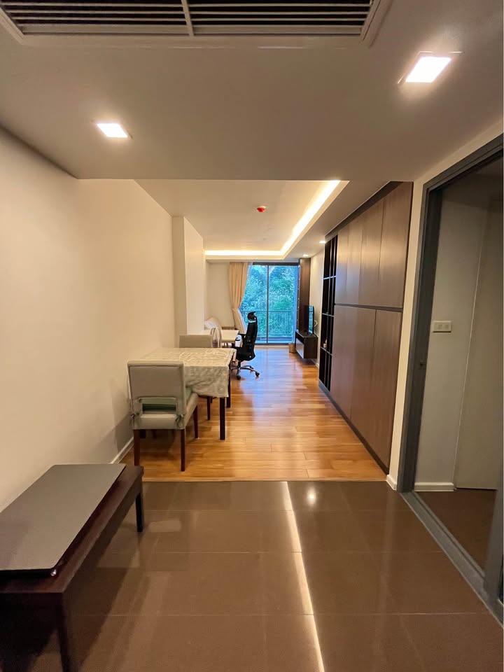 For RentCondoWitthayu, Chidlom, Langsuan, Ploenchit : Focus Ploenchit, low rise condo, near BTS Ploenchit, 1 bedroom for rent 28k