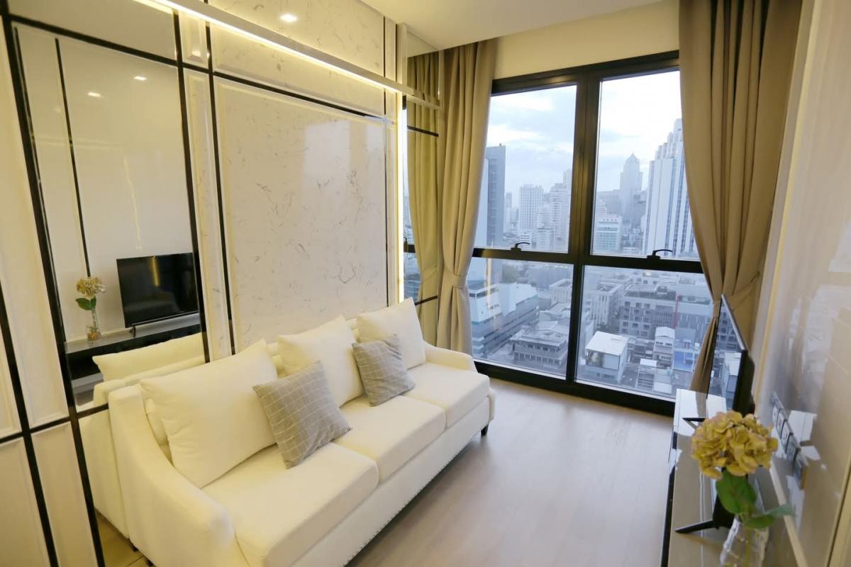 For RentCondoSukhumvit, Asoke, Thonglor : For rent, Condo Ashton Asoke, only 20 meters to MRT Sukhumvit and 230 meters to BTS Asoke, near Thonglor Sukhumvit