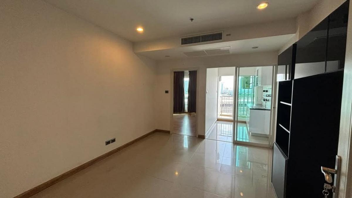 For RentCondoRama9, Petchburi, RCA : 📌 Rental room, Supalai Wellington 2 | next to Tian Ruam Mit Road, near MRT Cultural Center The cheapest in the project!