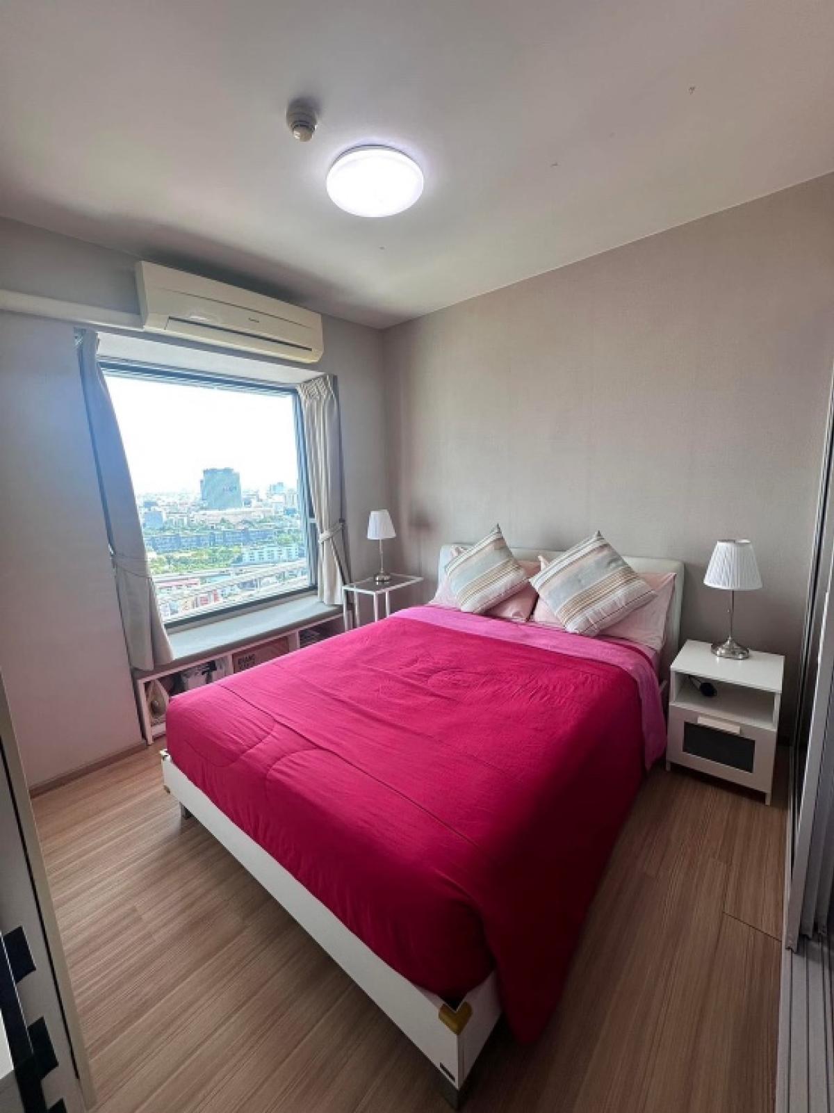 For RentCondoRamkhamhaeng, Hua Mak : Fuse Mobius Ramkhamhaeng Condo Rental: 30 Building/Building: B Room Size: 30 sq.m. Price: 12,000 baht. Nearby places: Airport Rail Link