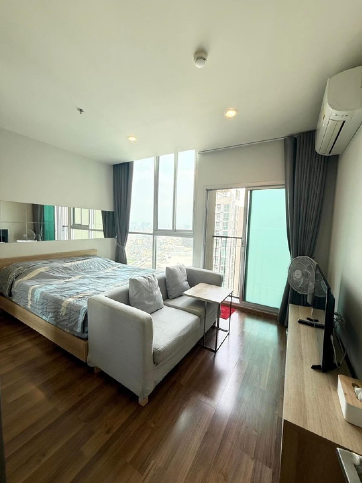 For RentCondoRatchadapisek, Huaikwang, Suttisan : Noble Revolve 2 / Studio Room / 35FL./ 23 SQM / 16,500