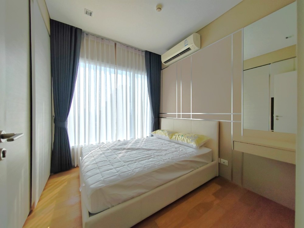 For RentCondoLadprao, Central Ladprao : Condo for rent The Saint Residences near MRT Phahon Yothin