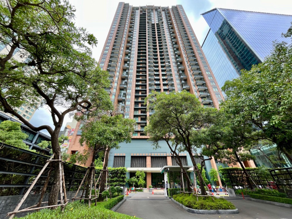 For SaleCondoRama9, Petchburi, RCA : Only One Unit for Sale Penthouse in the Heart of Asoke ✨villa Asoke✨4 Bedroom 4 Bathrooms, 303 sq.w. Near BTS Asoke/Sukhumvit Tel.0982645161